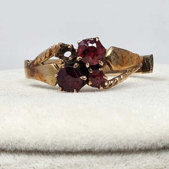 18K Gold Antique J.R. Wood & Sons 1850s Ruby Ring - Picture 1 of 9